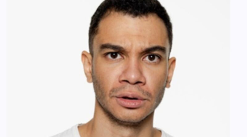 Igor Guimarães apresenta Stand Up de humor no Teatro J. Safra