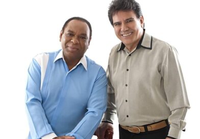 Mococa & Paraíso e Adriana Farias animam o Terra da Padroeira