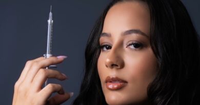 Dra. Nadyni Laham comenta a tendência que está redefinindo a estética facial em 2026: a ascensão da reestruturação facial Dra. Nadyni Laham comenta a tendência que está redefinindo a estética facial em 2026: a ascensão da reestruturação facial