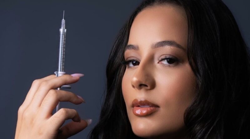Dra. Nadyni Laham comenta a tendência que está redefinindo a estética facial em 2026: a ascensão da reestruturação facial Dra. Nadyni Laham comenta a tendência que está redefinindo a estética facial em 2026: a ascensão da reestruturação facial