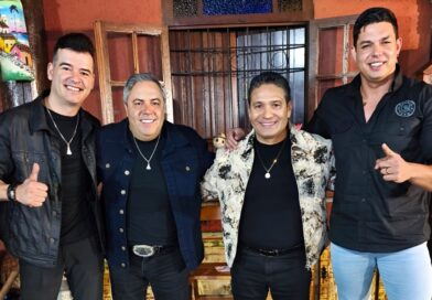 Prosa Brasil recebe Alan & Aladim e o cantor Léo Araújo Prosa Brasil recebe Alan & Aladim e o cantor Léo Araújo