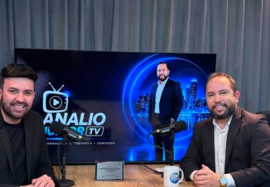 Análio Júnior estreia novo podcast na ComBrasil com produção em São Paulo