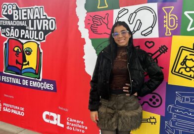 Bianca Frazão compartilha mini vlog de sua quarta visita à Bienal do Livro de São Paulo Bianca Frazão compartilha mini vlog de sua quarta visita à Bienal do Livro de São Paulo