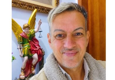 Médium espiritualista Jardel Gonçalves fala sobre o poder da oração ! Médium espiritualista Jardel Gonçalves fala sobre o poder da oração !